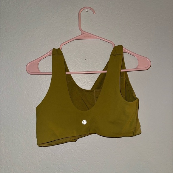 Lululemon cross-front yoga bra - Picture 6 of 8